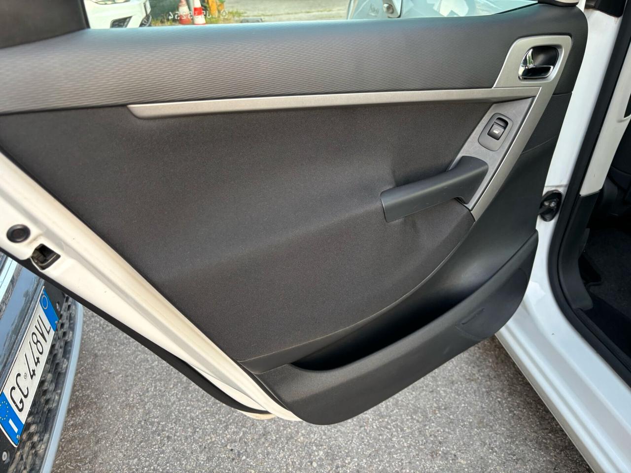 Citroen C4 Picasso 1.6 HDi 110 OK Neopatentati