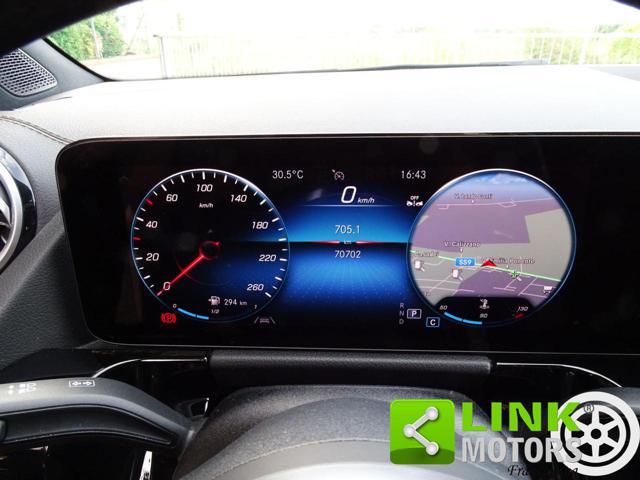 MERCEDES-BENZ GLA 200 d Automatic Premium pacchetto AMG ESTERNO