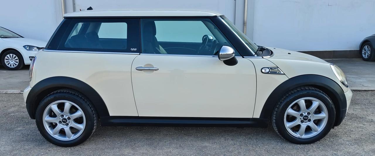 Mini 1.4 16V Abbey Road