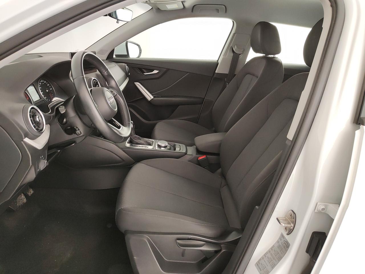 Audi Q2 35 TDI S tronic Business