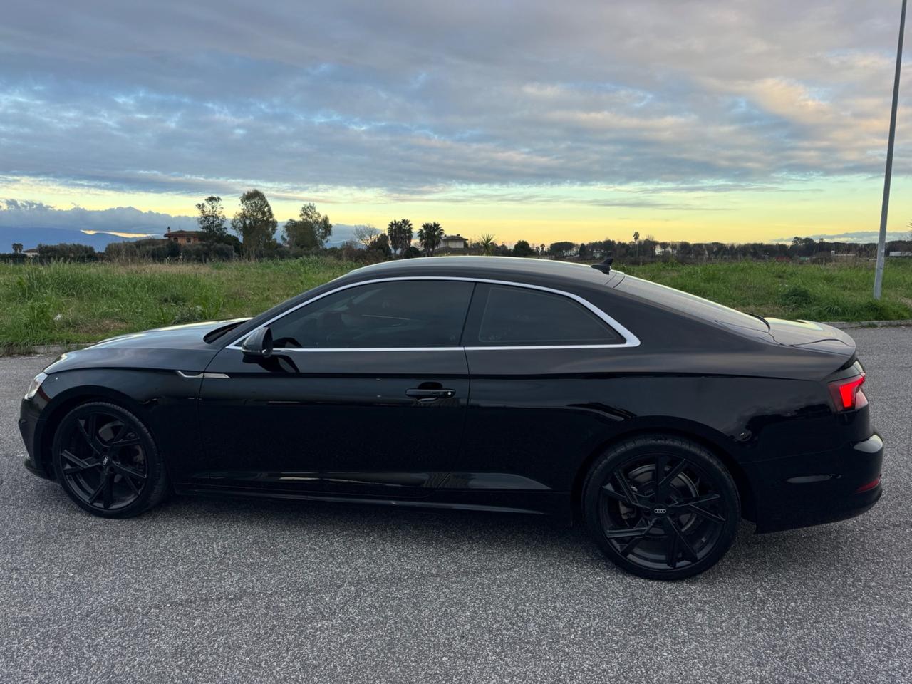 Audi A5 40 TDI quattro S tronic Business