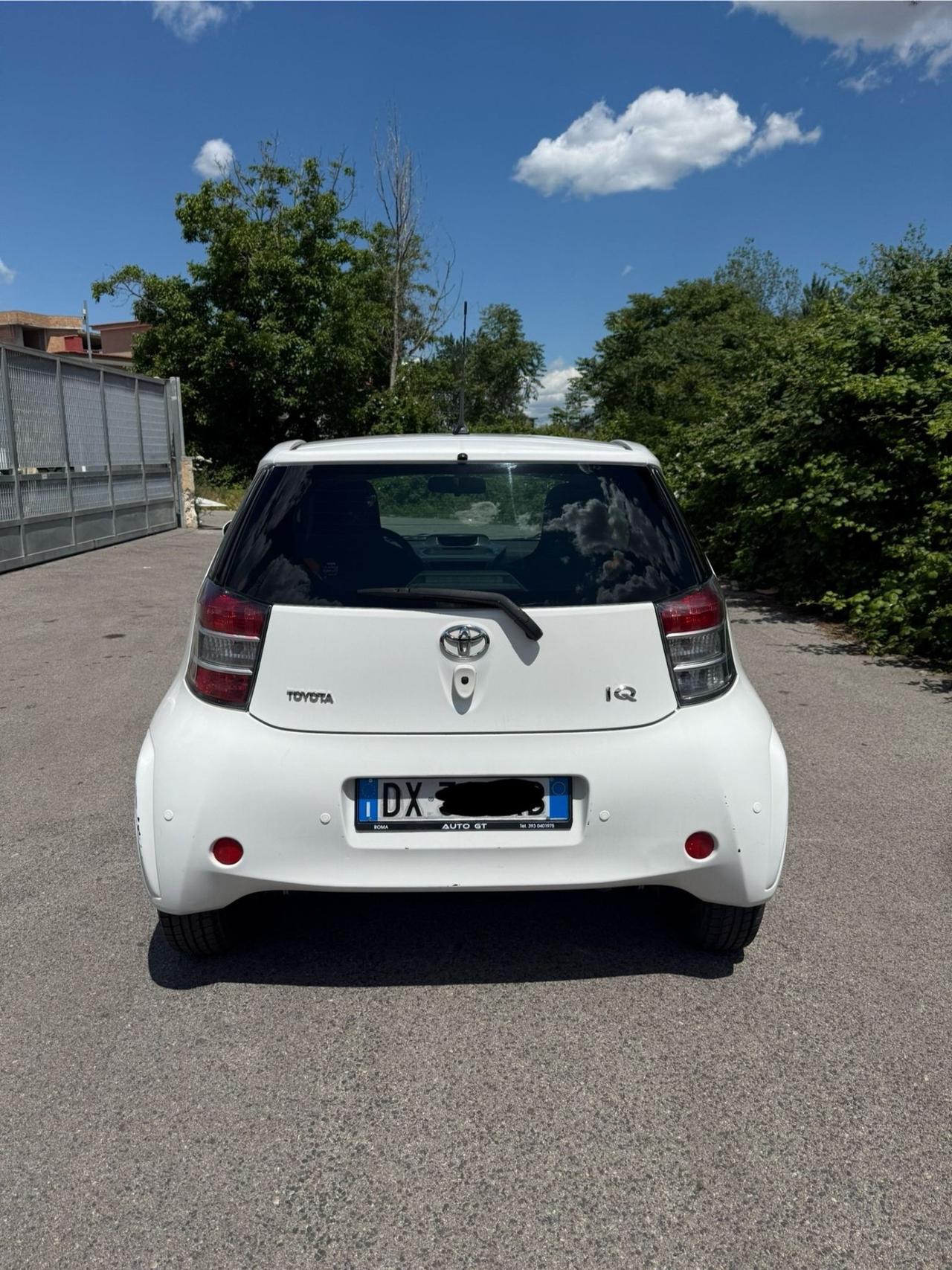 Toyota iQ 1.0 Sol cambio automatico
