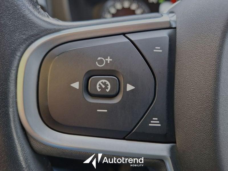 Volvo XC60 B4 197+14 CV AWD Automatica Mild Hybrid Momentum Pro