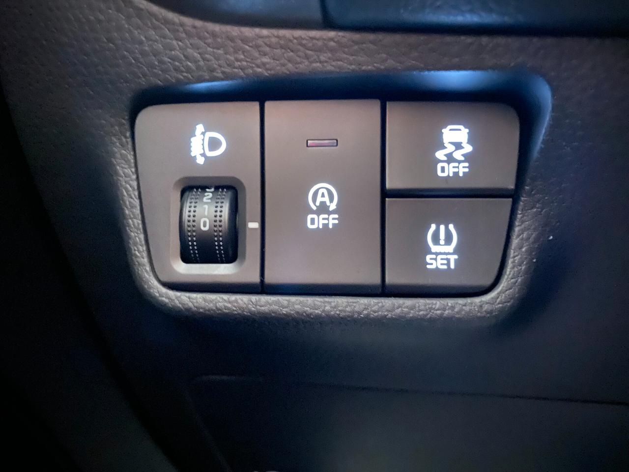 Kia Stonic 1.0 T-GDi 115 CV MHEV DCT Style