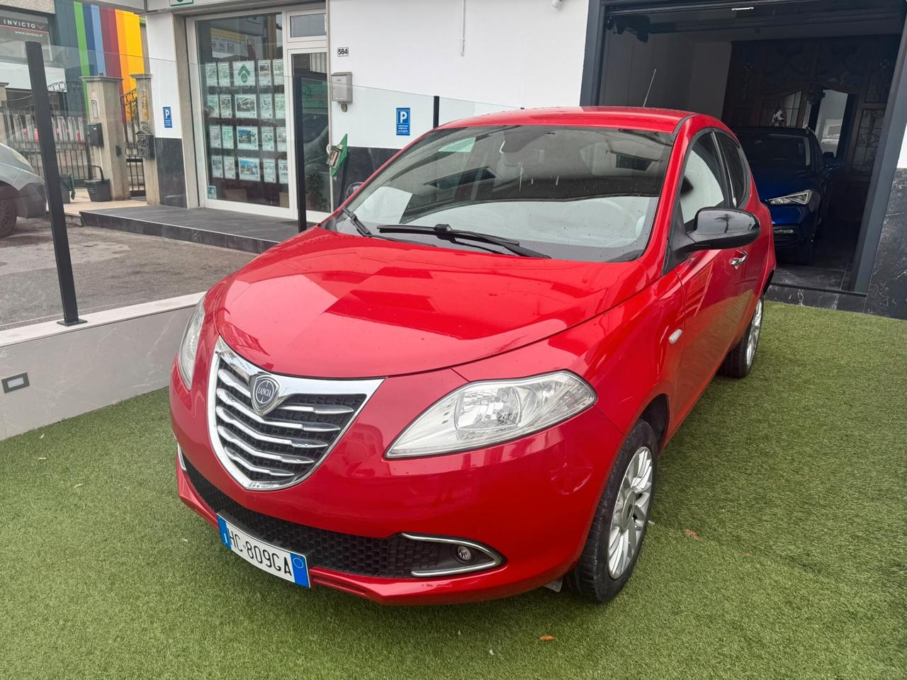Lancia Ypsilon 0.9 TwinAir 85 CV 5 porte S&S Silver