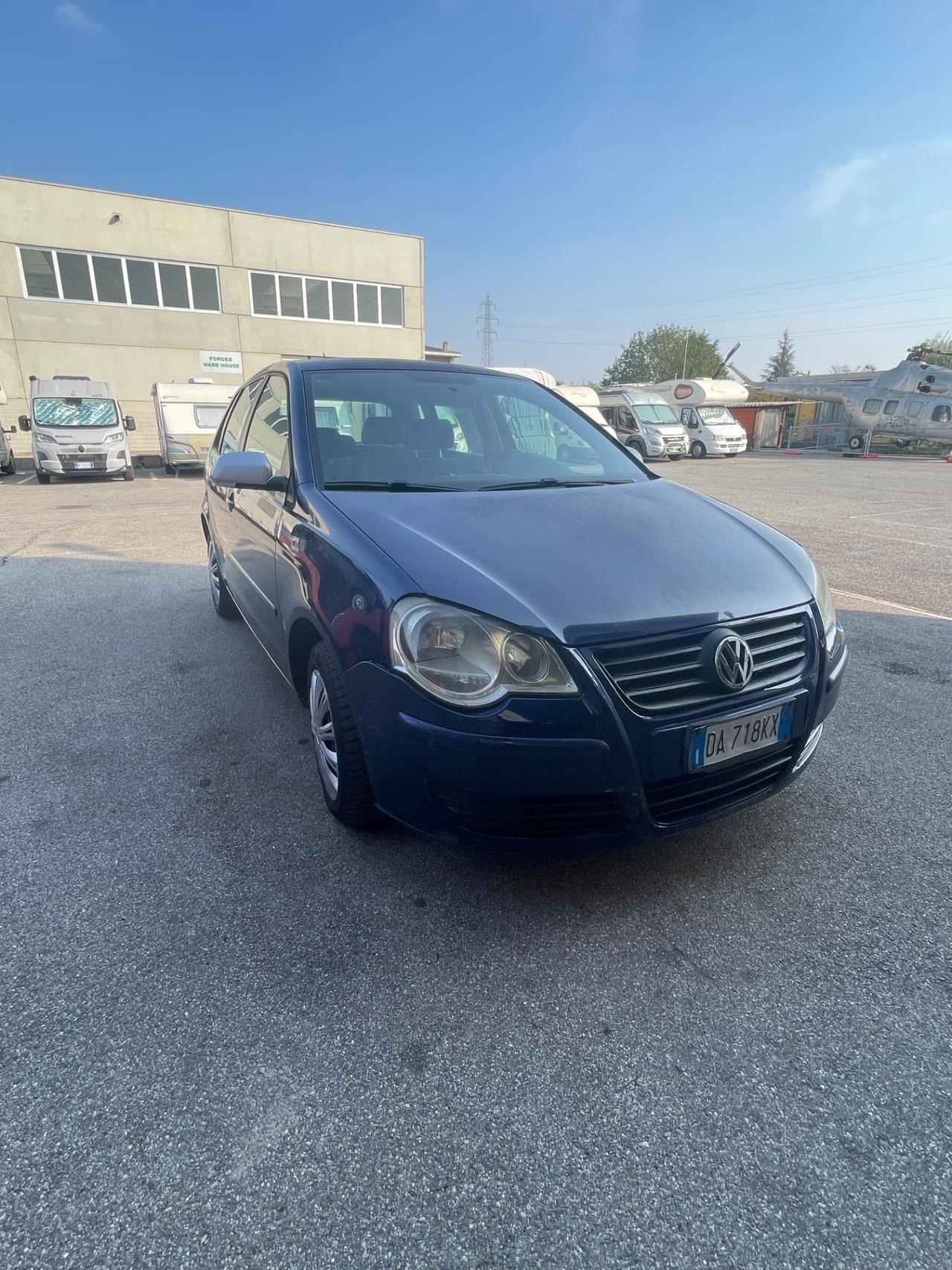 Volkswagen Polo 1.2/64CV 12V 5p. Trendline