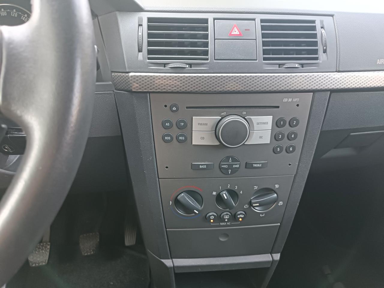 Meriva 1.400CC MODELLO Cosmo BENZINA/GPL