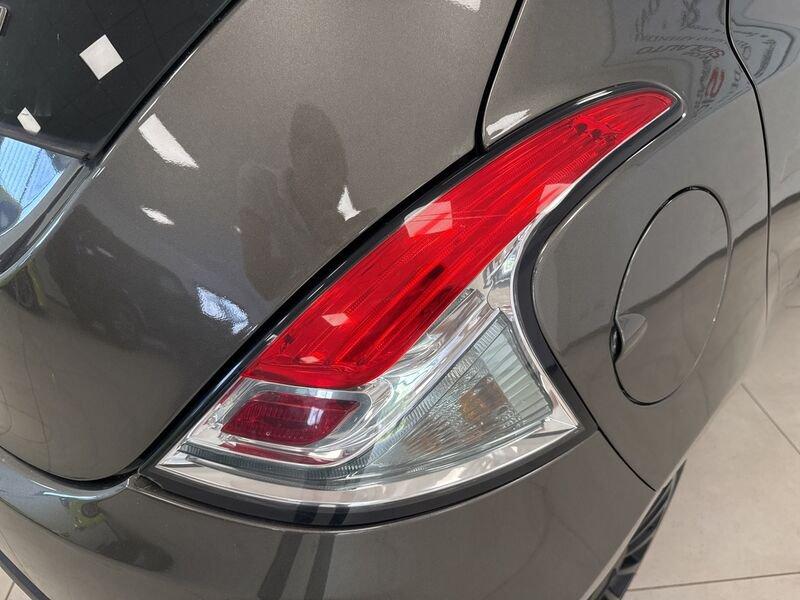Lancia Ypsilon III 2015 1.0 firefly hybrid Silver s&s 70cv