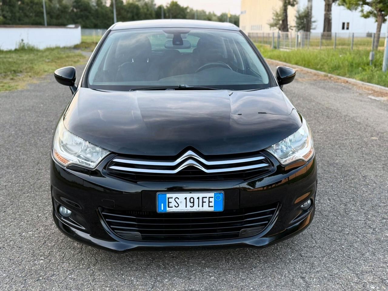 Citroen C4 1.6 e-HDi Berlina 115cv