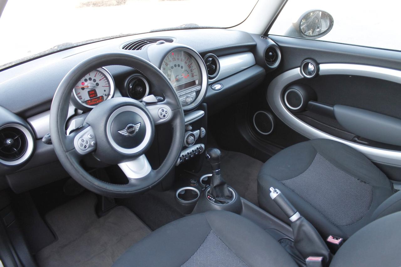 Mini 1.6 16V Cooper D