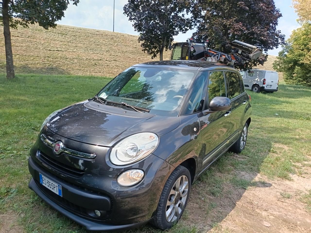 Fiat 500L 0.9 Lounge 2013 ok neo patente