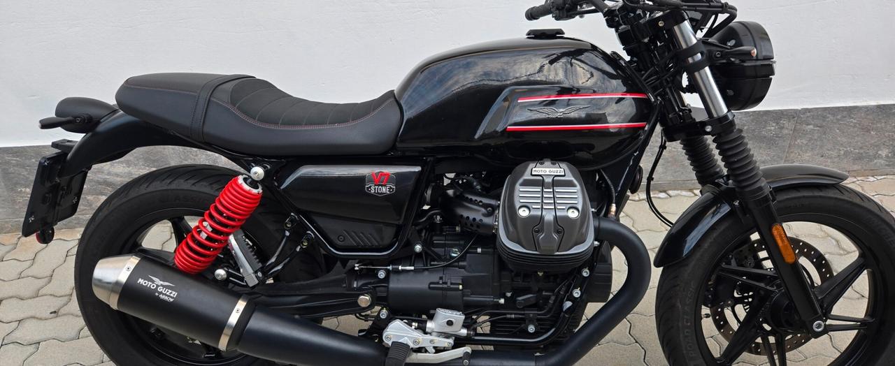 Moto Guzzi V7 SPECIAL EDITION ABS