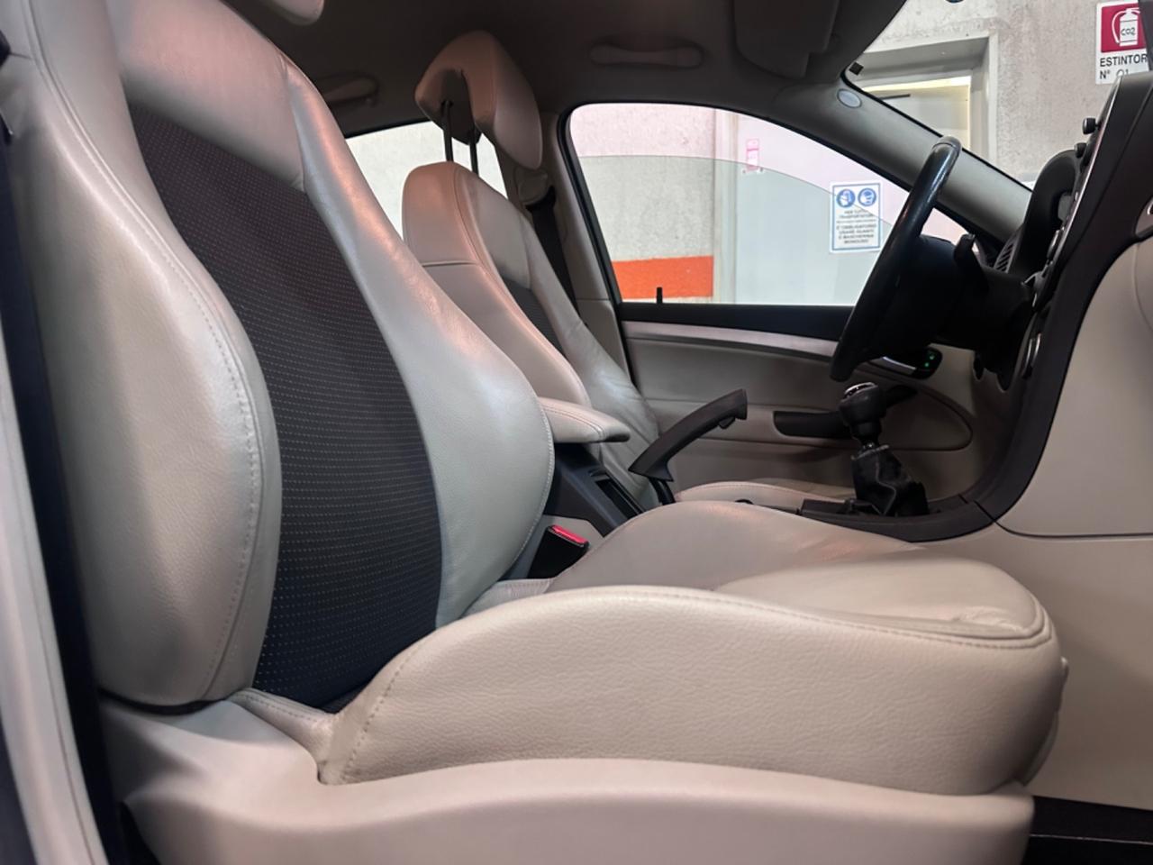 Saab 9-3 Sport Sedan 1.9 TiD 16V Linear