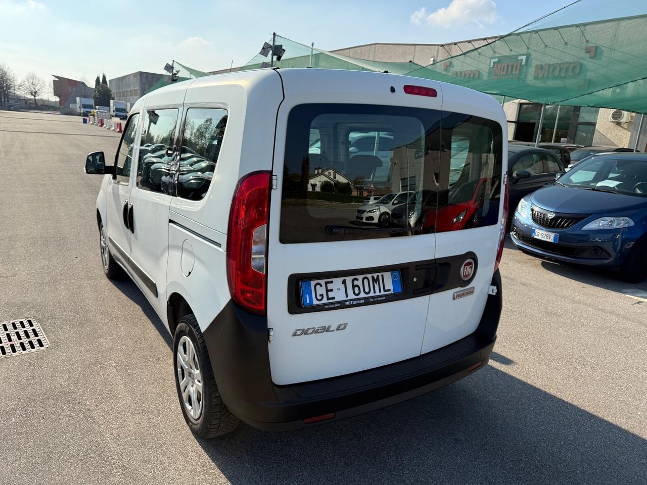 Fiat Doblo Combi N1 Autocarro 5 POSTI