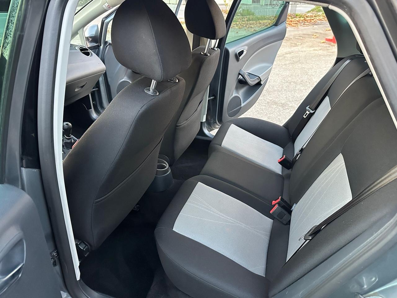 Seat Ibiza 1.6 5 porte Reference BI FUEL 2013