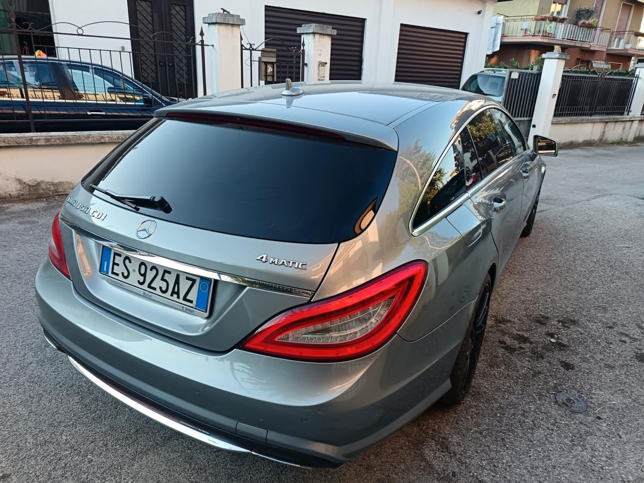 Mercedes-benz CLS 350 CDI BlueEFFICIENCY 4Matic amg