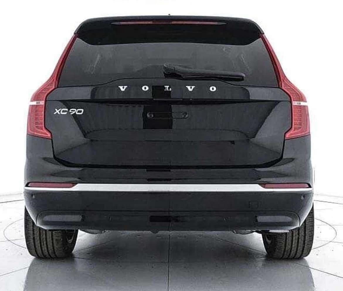 Volvo XC 90 B5 AWD automatico 7 posti Core AUTO A NOLEGGIO