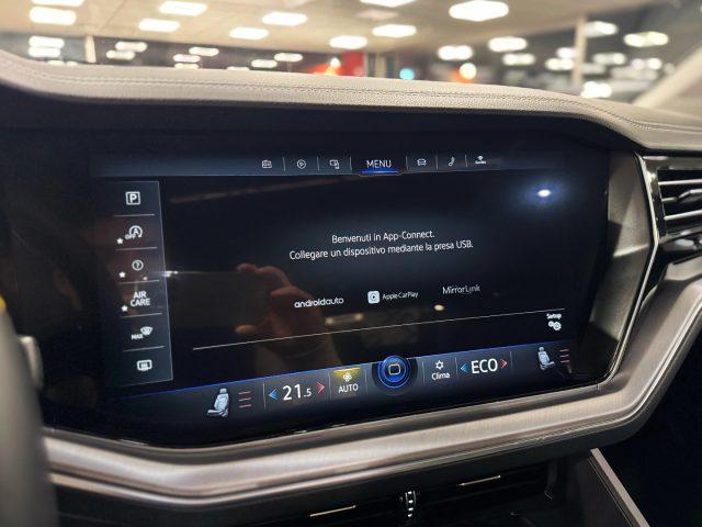 VOLKSWAGEN Touareg 3.0 V6 TDI 286 CV SCR ELEGANCE *UNIPROP*TETTO*