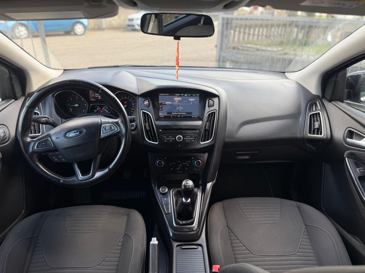 Ford Focus 1.5 TDCi TITANIUM NEOPAT. 2015 EURO 6