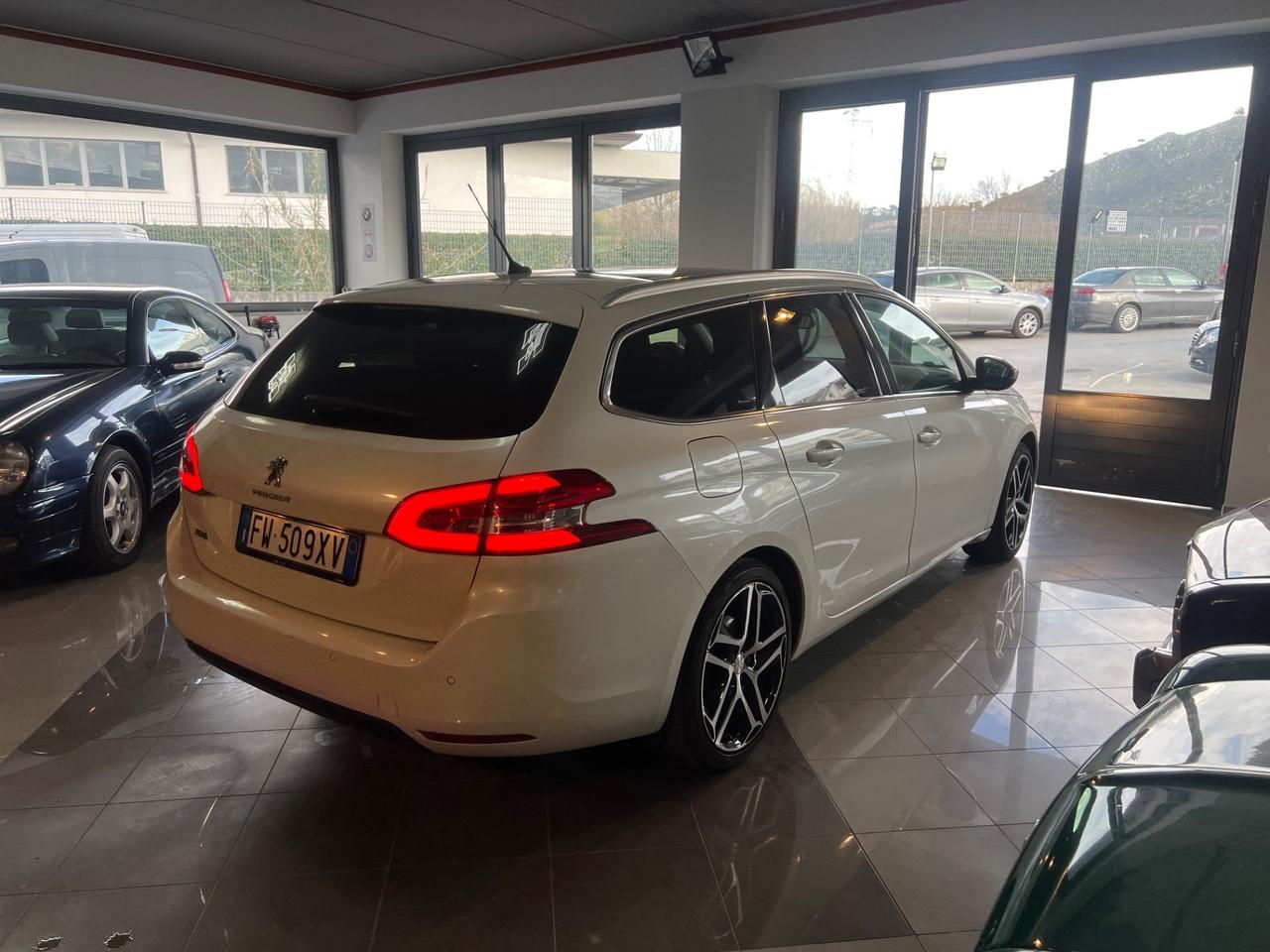 Peugeot 308 BlueHDi 130 S&S SW Business