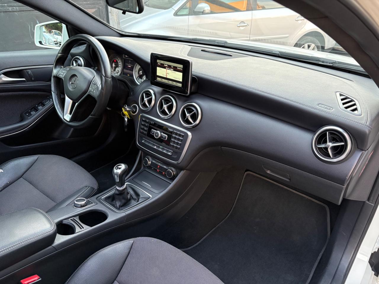 Mercedes-benz A 180 cdi TETTO PELLE XENON