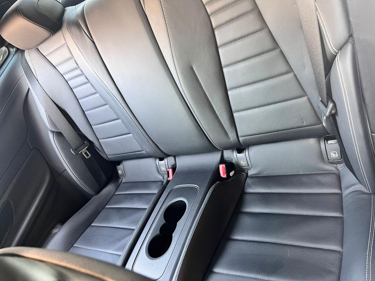 Mercedes-benz E 220 d Coupé Premium