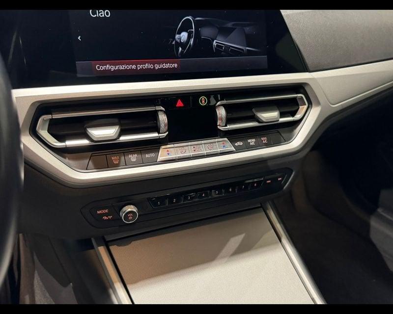 BMW Serie 3 (G20/21/80) 318d 48V Touring Business Advantage