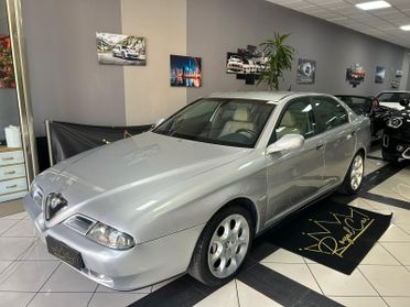 Alfa Romeo 166 2.0i V6 turbo cat Super