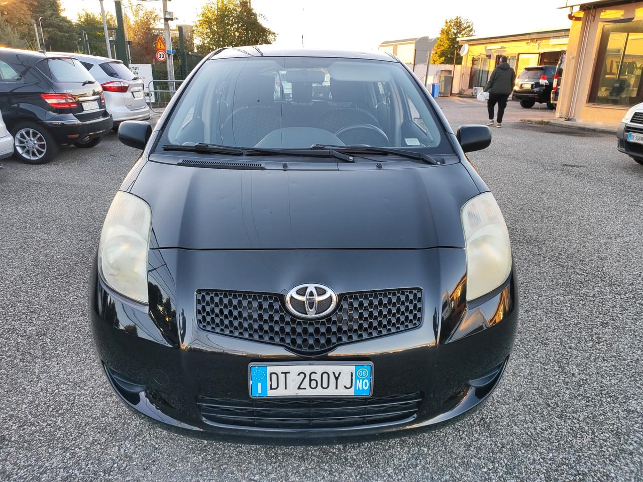 Toyota Yaris 1.0 5 porte