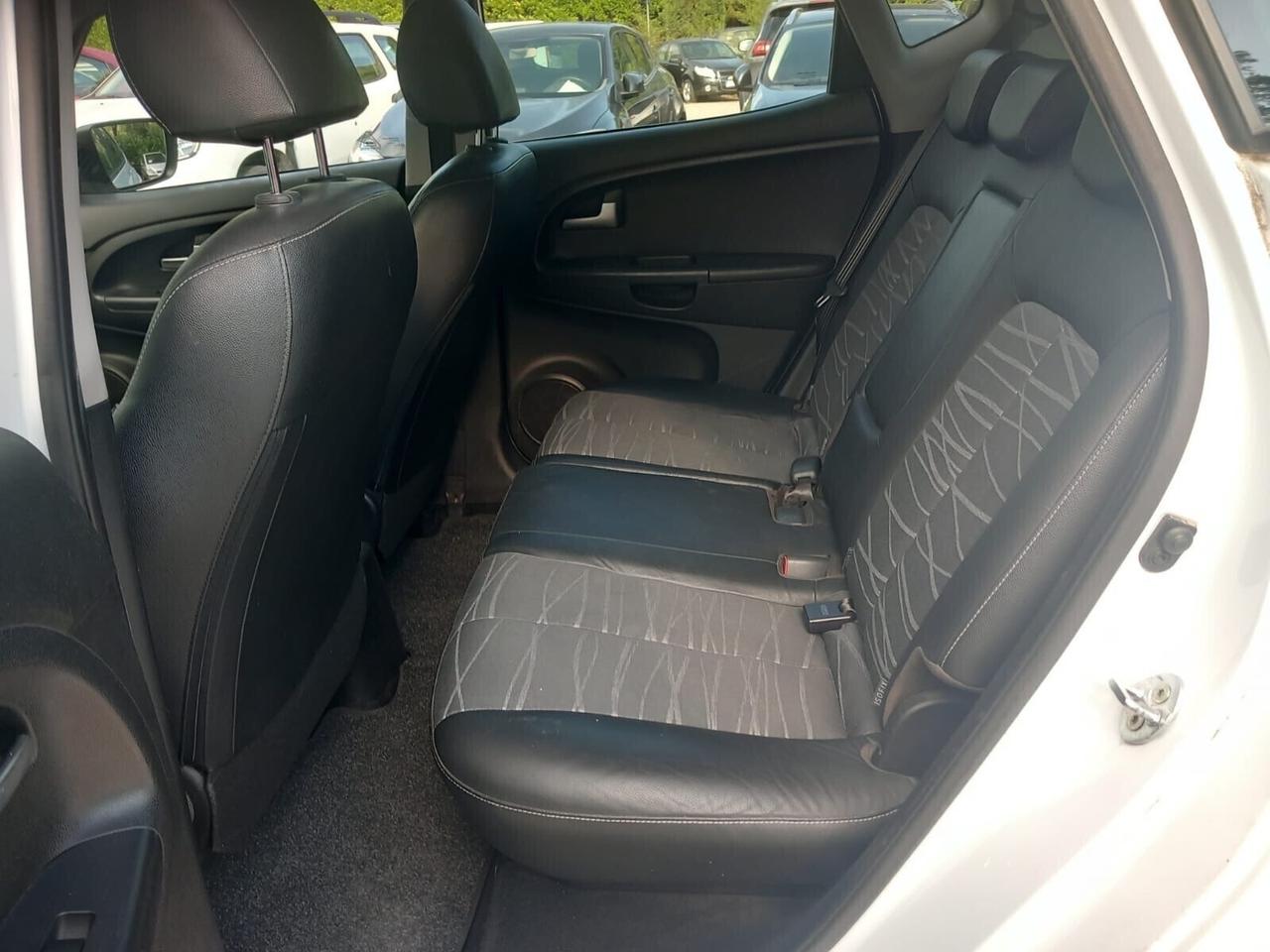 Kia Venga 1.4 GPL Cool