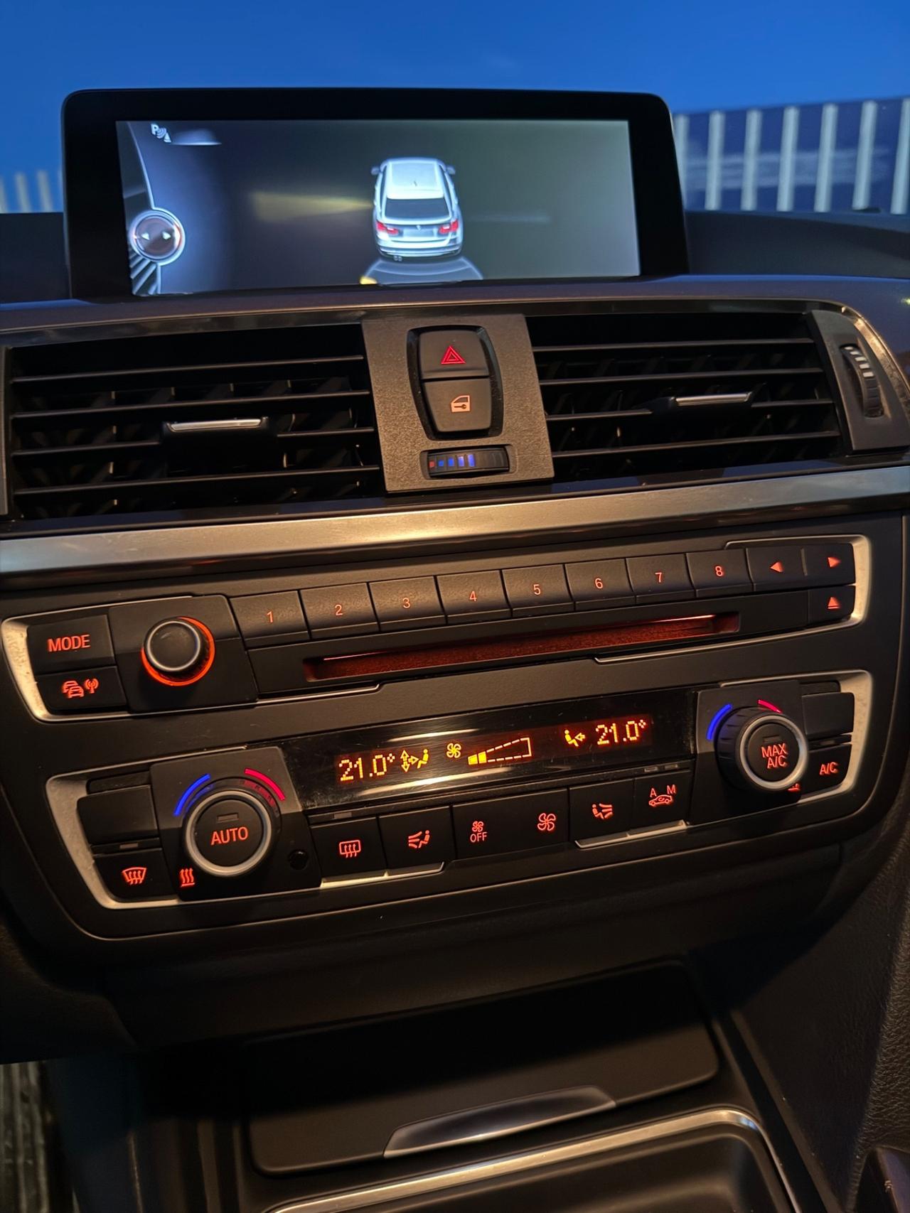 Bmw 320 320d xDrive Touring Msport