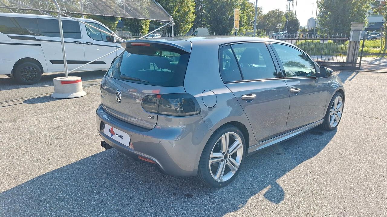 Volkswagen Golf 2.0 TDI 140CV DPF 5p. Highline SOLI 108000 KM R-LINE