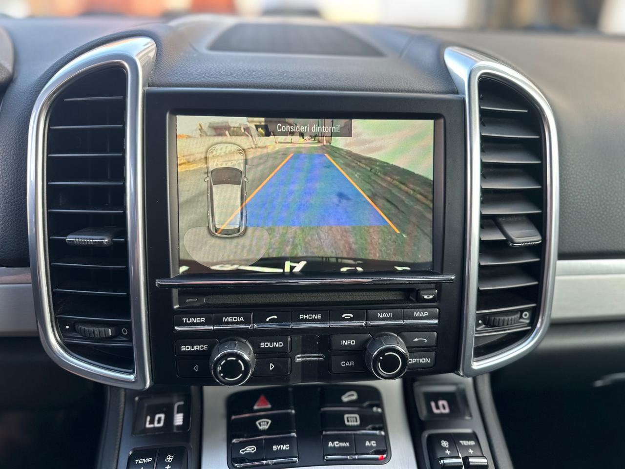 Porsche Cayenne 3.0 tiptronic