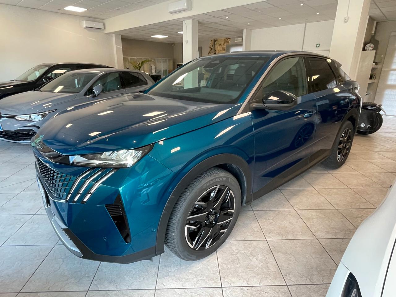 Peugeot 3008 Hybrid 145 e-DCS6 Allure PREZZO REALE