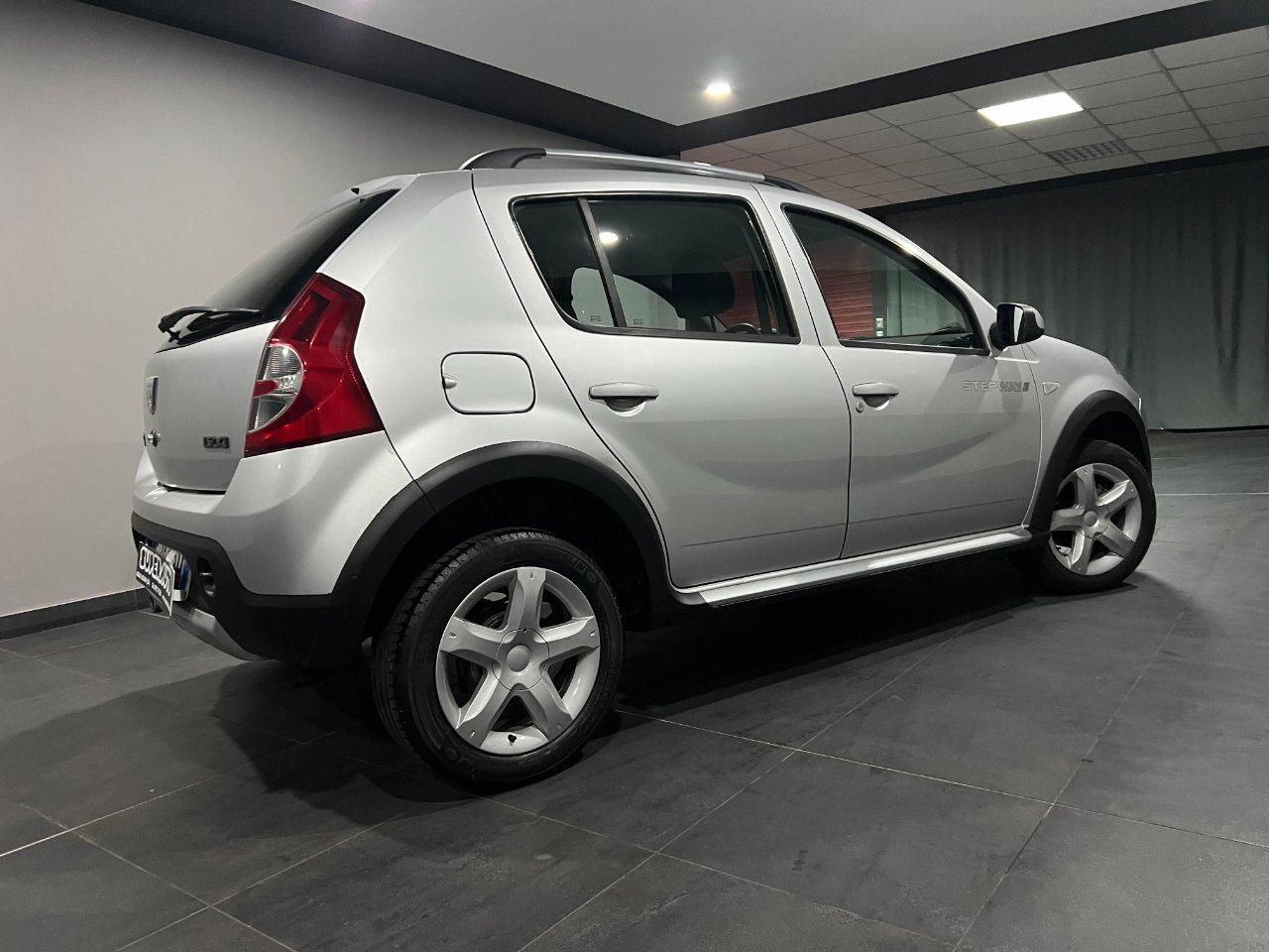 Dacia Sandero Stepway Sandero 1.5 dci Stepway UNICOPROP.