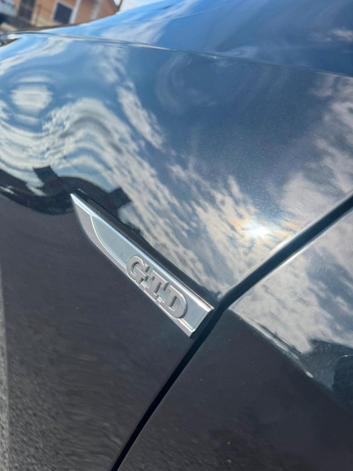 Volkswagen Golf 7.5 GTD 2.0 TDI 5p. Garanzia