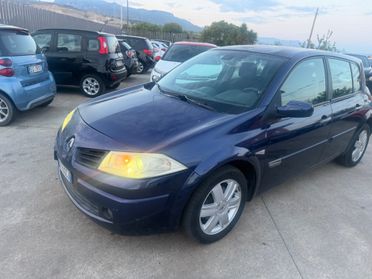 Renault Megane Mégane 1.6 16V 5 porte GPL Confort