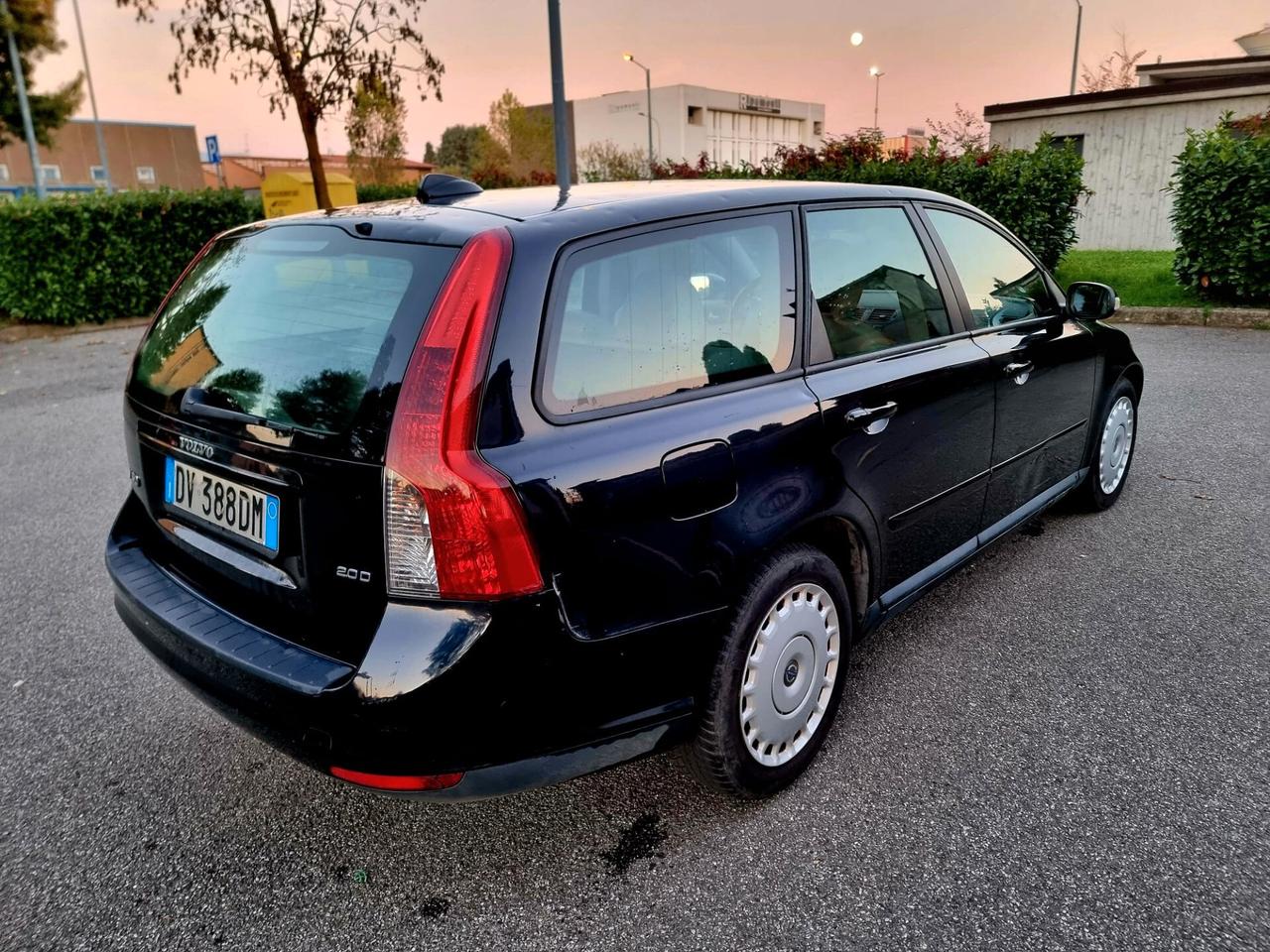 Volvo V50 2.0 D cat Summum