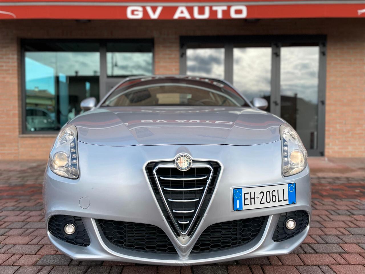 Alfa Romeo Giulietta 2.0 JTDm-2 140 CV Exclusive !!! NEOPATENTATI !!!