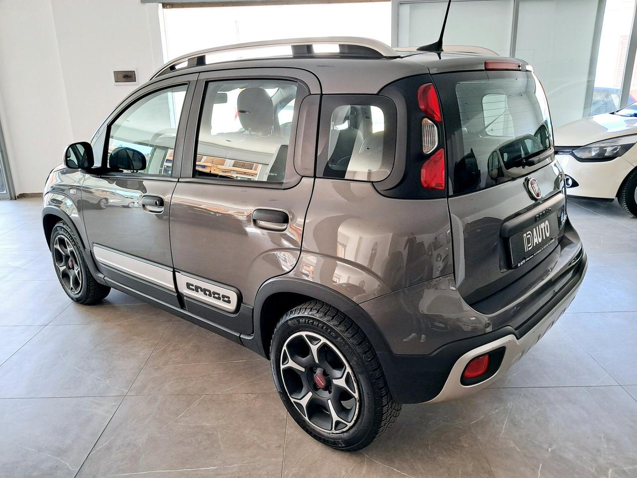 Fiat Panda 1.0 Hybrid City Cross