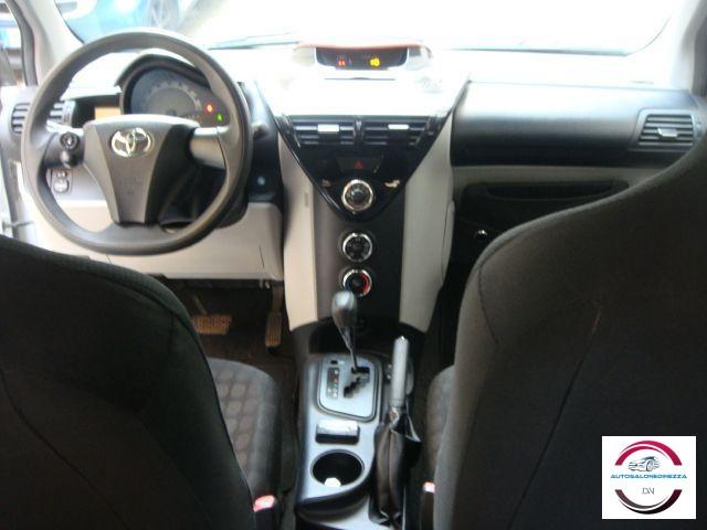 TOYOTA - iQ - 1.0 CVT Sol
