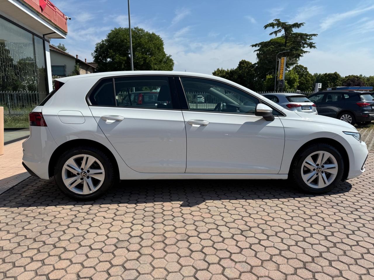 Volkswagen Golf 1.5 TGI DSG Life
