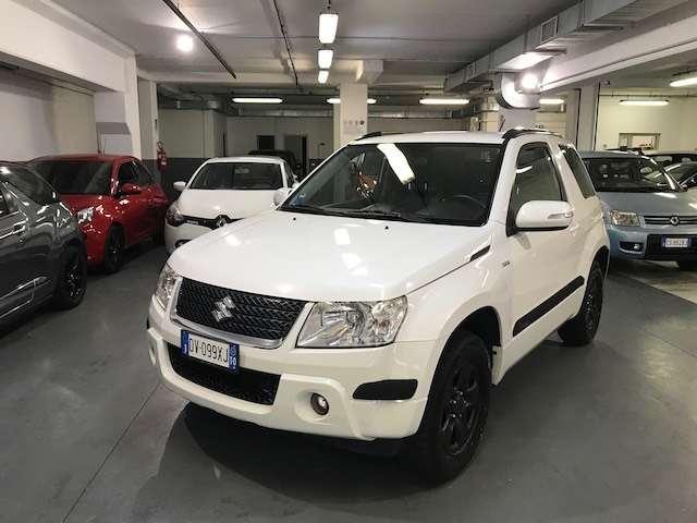 Suzuki Grand Vitara 3 PORTE / 1.9 ddis Special Edition / 4X4