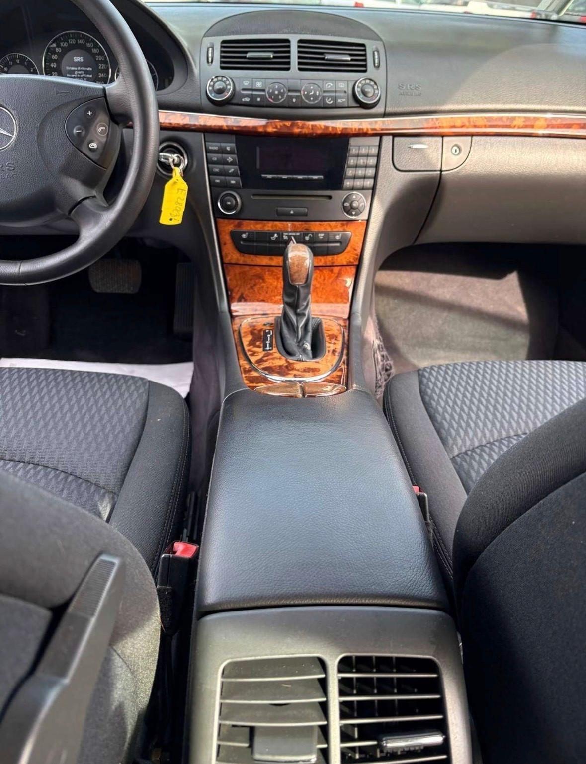 Mercedes-benz E 280 270 CDI cat Avantgarde