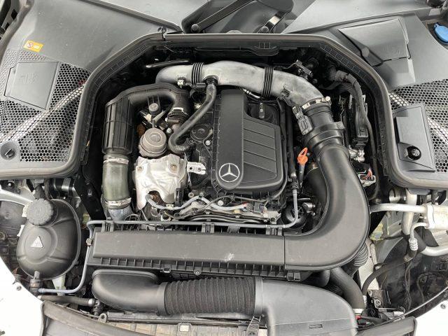 MERCEDES-BENZ C 200 S.W. 136 CV AUTOMATICA SPORT