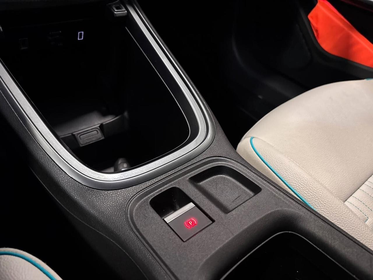 FIAT 600 HYBRID DCT MHEV "LA PRIMA" IVA ESPOSTA