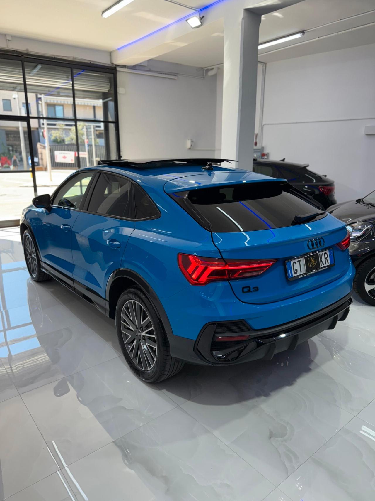 Audi Q3 35 TDI S tronic S line edition