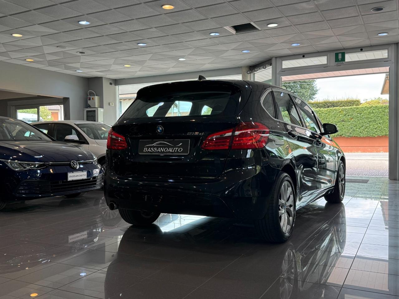 Bmw 2er Active Tourer 218d Advantage