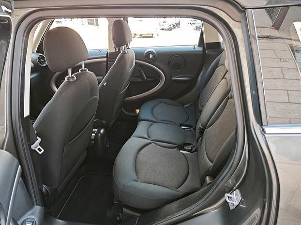 MINI Countryman Cooper 1.6 D - 2013