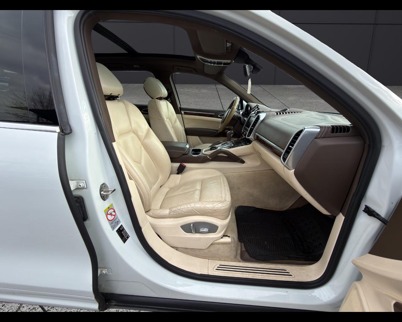 PORSCHE Cayenne 3.0 Diesel